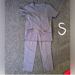 Gray Scrubstar Set